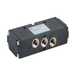 Pneumax 828.53.31.1.8 Pilot Valve Series 800 1/8 Inch 5/3 C/C Pilot Pilot
