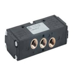 Pneumax 824.52.1.8 Pilot Valve Series 800 1/4 Inch 5/2 Pilot Pilot