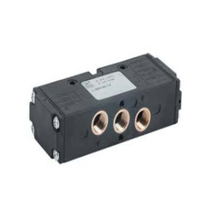 Pneumax 824.52.1.8 Pilot Valve Series 800 1/4 Inch 5/2 Pilot Pilot