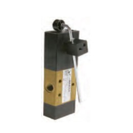 Pneumax 228.32.4.13 Mechanical Valve 1/8 Inch 3/2 Lever Sensitive Diff/Al