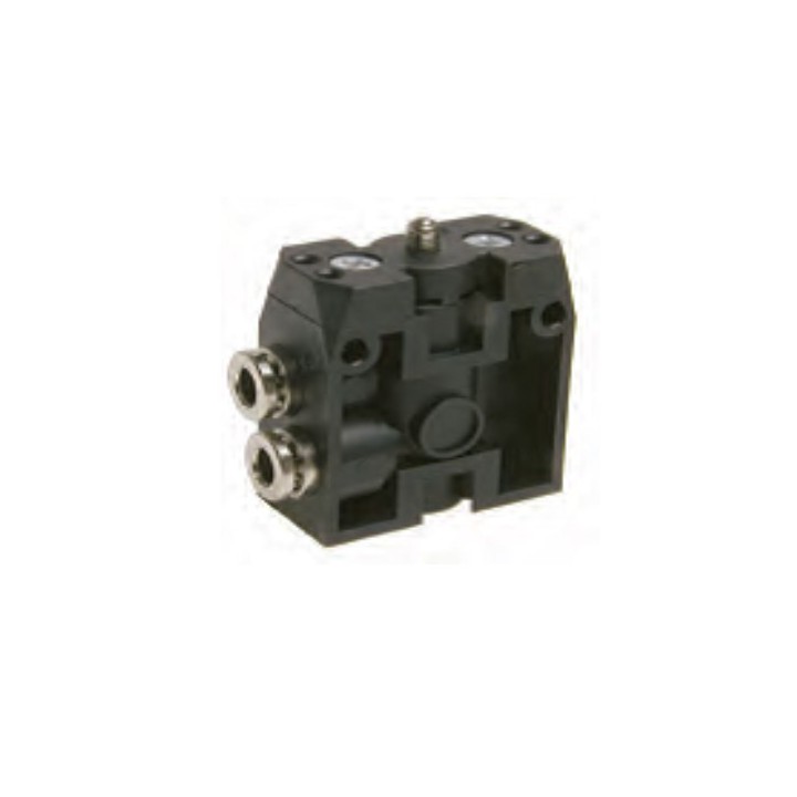 Pneumax 104.32.0.1.LA Mech. Valve - Ø4 Tube 3/2 Way