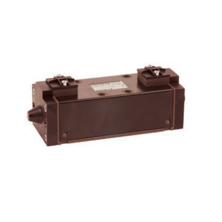 Pneumax 1013.52.1.9 Pilot Valve - Iso3 5/2 Way Pne