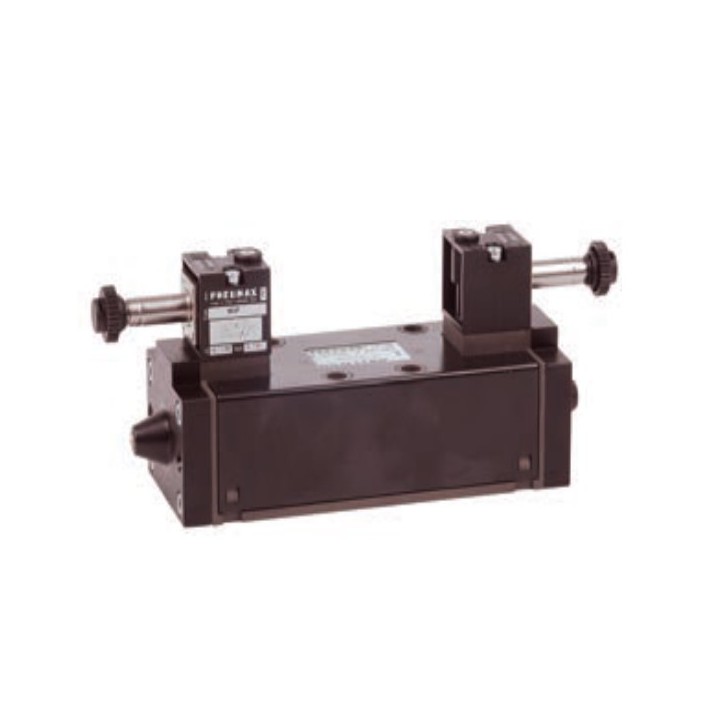 Pneumax 1012.53.31.3.5.M3P Sol Valve - Iso2 5/3 Way Sol S