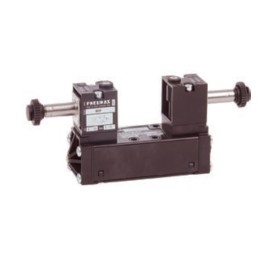 Pneumax 1011.53.31.3.5.M3P Sol Valve - Iso1 5/3 Way Sol S