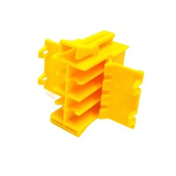 Tachograph 1318/1390 Housing 8 Pin Yellow