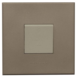 Veti BE-MAJ-0000271 45A 3Pole Isolator 100x100mm White Veti3 - Colour Options - Titanium/Bronze